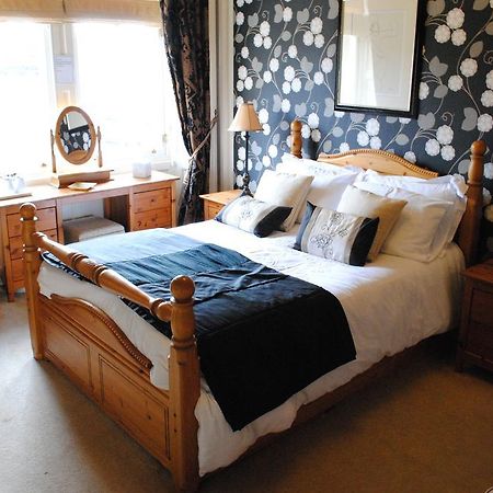 Invernente Bed And Breakfast Stirling Bagian luar foto