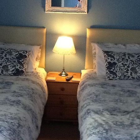Invernente Bed And Breakfast Stirling Bagian luar foto